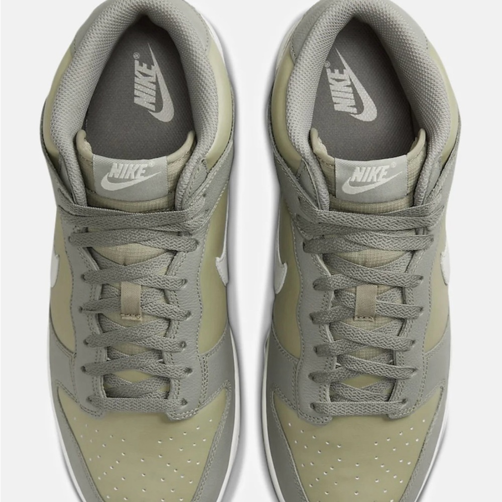 Men's Nike Dunk Mid 'Dark Stucco' sneakers, size 13 - Picture 4 of 11